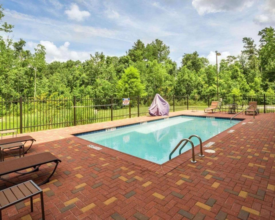Comfort - Covington Hotel