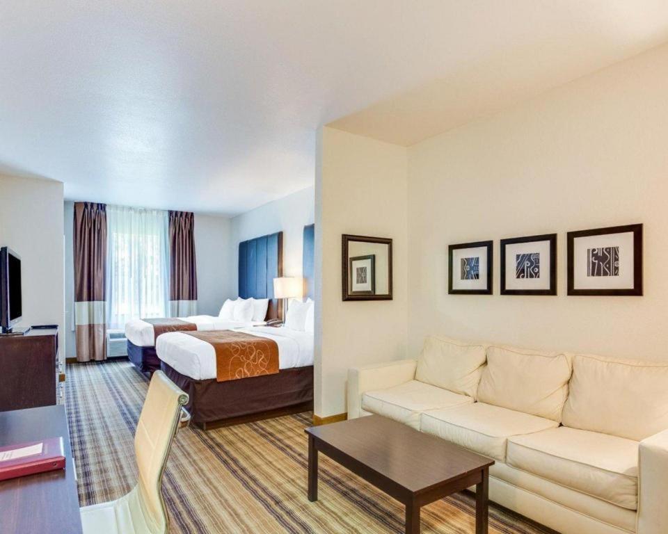 Comfort Hotel 2*
