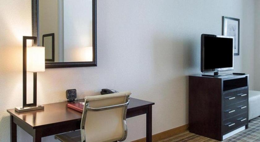 Comfort Hotel 2*